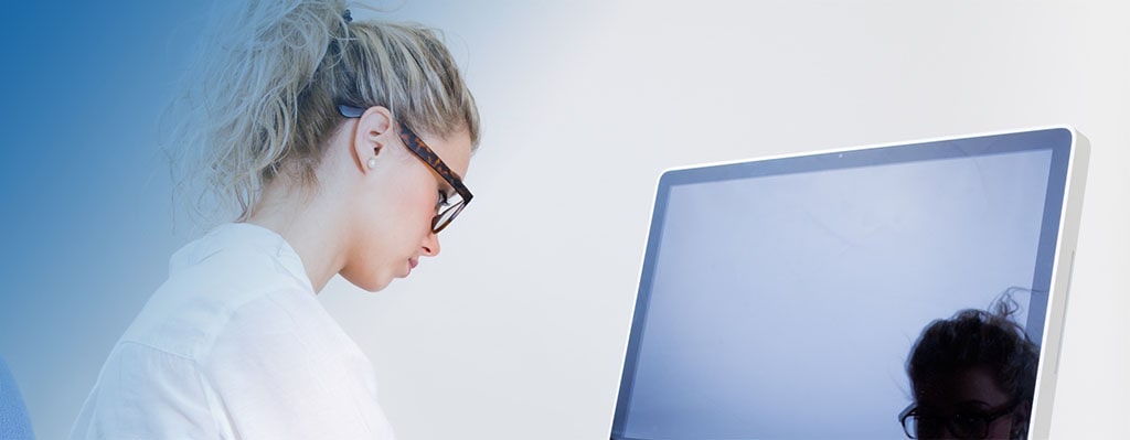 filtr prywatyzujący na monitor